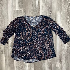 Maurices XL Long Sleeve Top with Keyhole Back